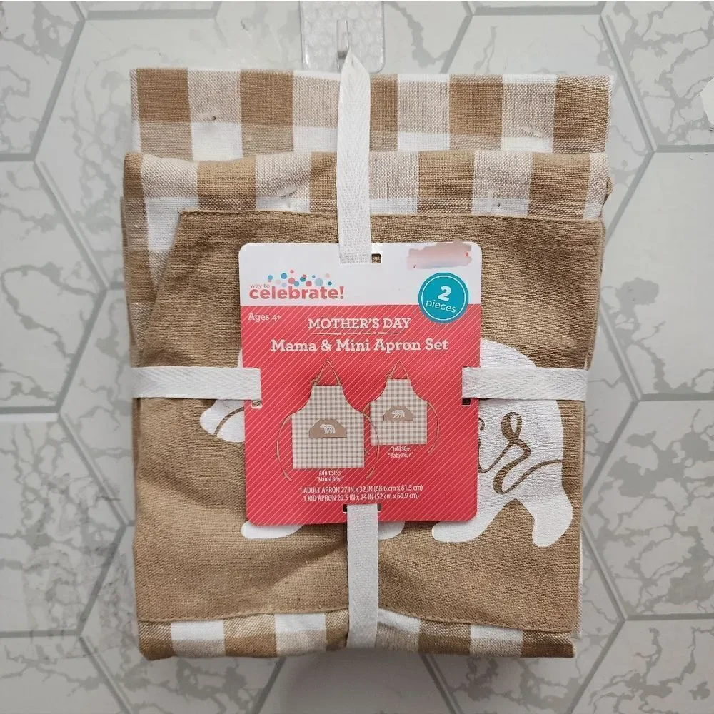 Nwt Mommy & Me Apron Set, Brown, by Way To Celebrate
